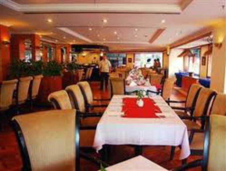 Satelit Hotel Surabaya Bagian luar foto